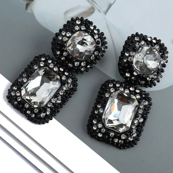 🆕️ Sophia Clear Crystal Earrings - Picture 1 of 1